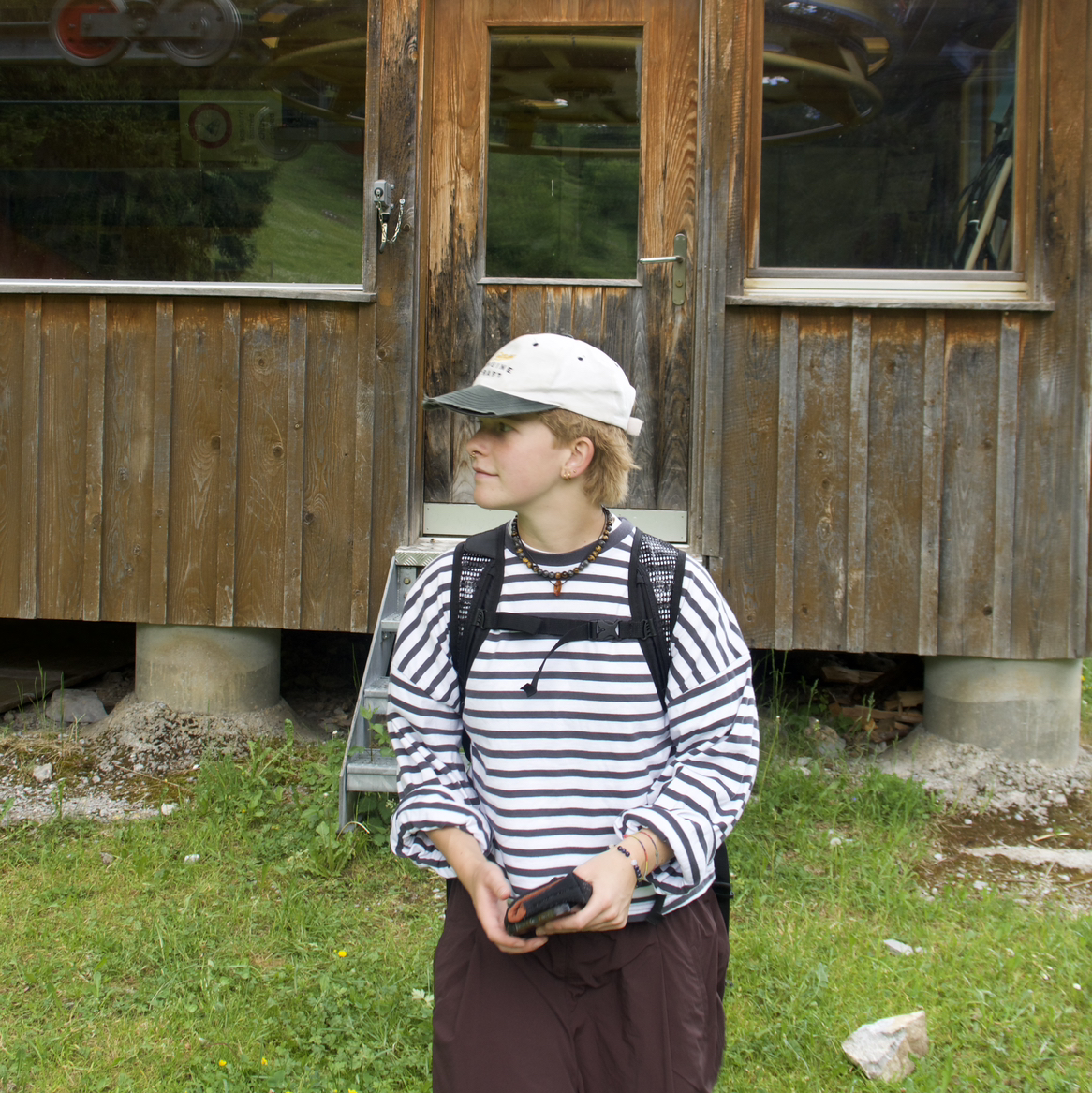 annick l. photo