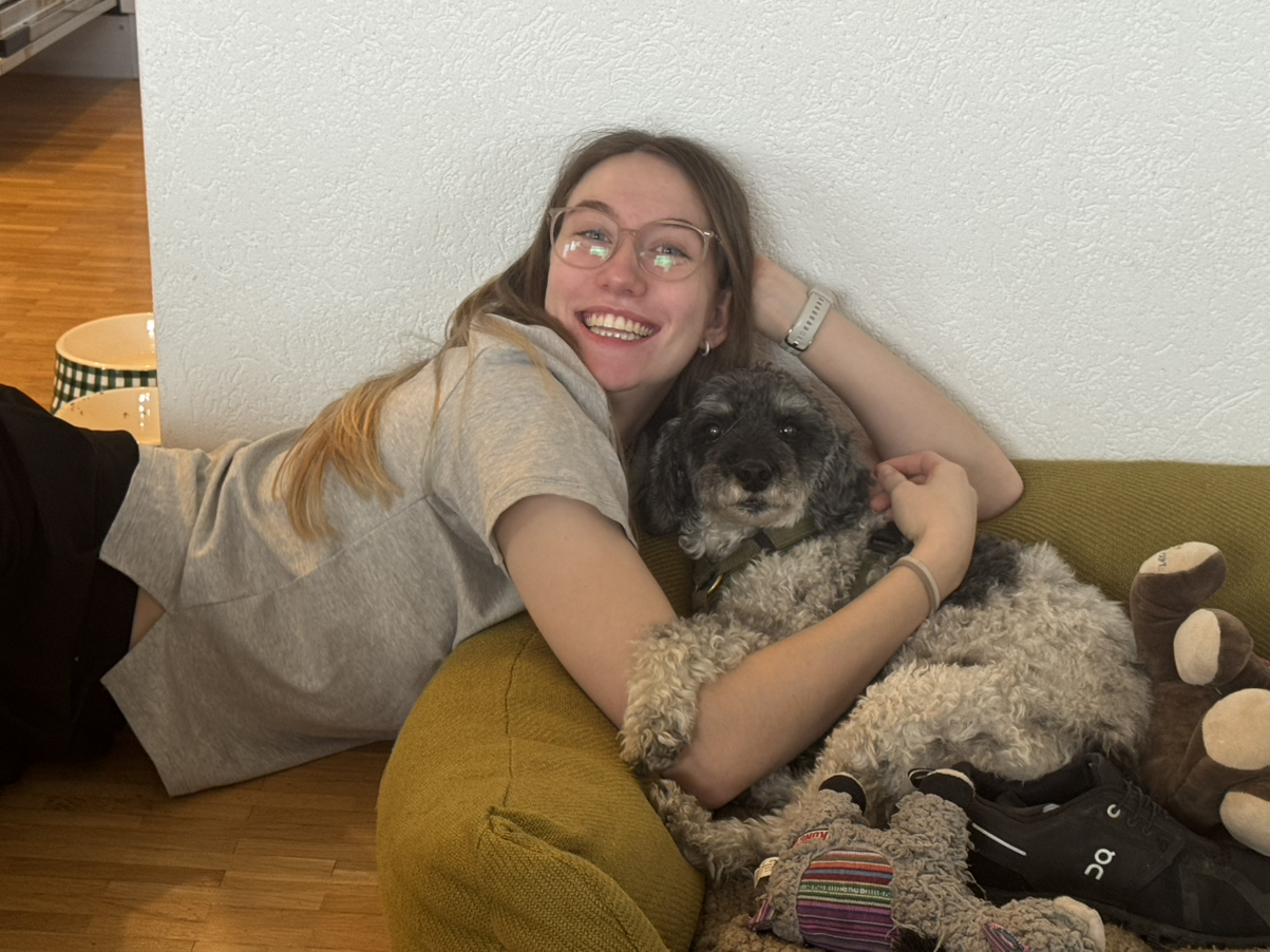 Lara A. photo